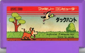 Duck Hunt Famicom Game with Box & Case, Used, Includes Light Gun Compatible - Picture 1 of 1