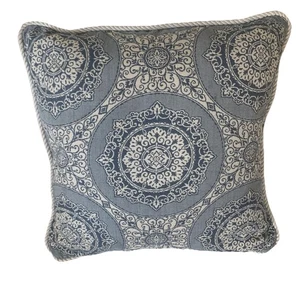 Funda Almohada Puerta Frontal Blanco Azul Estampado Jacquard 20 x 20" Borde Decorativo Tubería - Imagen 1 de 20