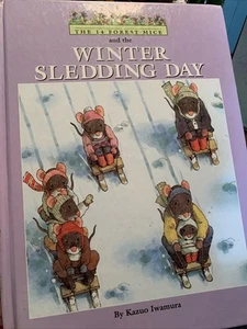 The Fourteen Forest Mice and the Winter Sledding Day by Iwamura - Foto 1 di 5