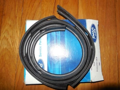 NOS 1973 1974 Mercury Marquis Quarter Wheel Opening Moulding Cover Seal LH D3MY - Image 1 of 4