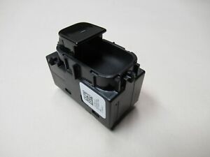Tesla Model 3 Front Right Passenger Window Switch Controller 1081038-01-D