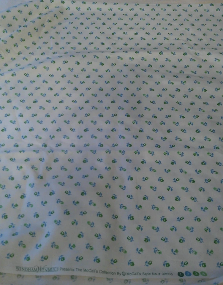 "Tela Windham McCall's azul verde floral 3 yardas x 44""" Foto 1 de 3
