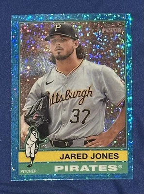 2025 Topps Heritage Chrome Jared Jones Light Blue Sparkle #149 Pittsburgh - Image 1 of 2