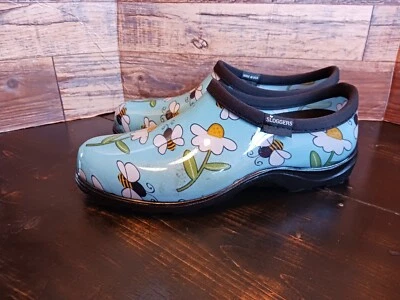 ZAPATO SLOGGERS MUJER IMPERMEABLE LLUVIA Y JARDÍN MARGARITA ABEJA AZUL Talla 9  Foto 1 de 4