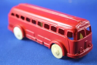 Plasticville - O-O27 - Vehicles - #45987 - 1 Custom Paint Red Bus - Very Good - Image 1 of 4