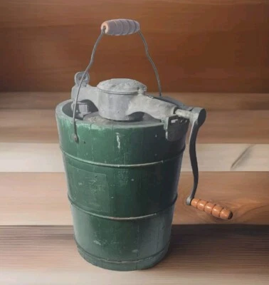 De colección Fre-Zee-Zee Congelador Barril de Madera Heladera Manivela Verde Pintado Foto 1 de 4