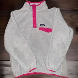 PATAGONIA Girls XL-14 Reg Grey W/Pink Trim Synchilla Classic 1/4 Snap Fleece 🔥 - Picture 1 of 7