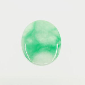 Jade Jadeit Grün aus China 51.6ct. Oval flach ca. 50x38x2.5mm UVP 2890,00€
