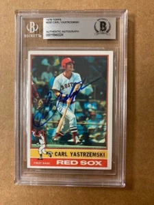 Carl Yastrzemski Signed 1976 Topps Card #230 Beckett Authenticated - Picture 1 of 2