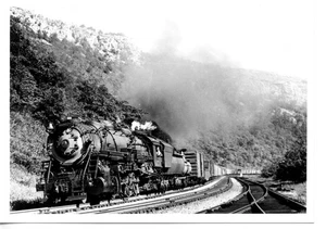 25EE160 RP BALTIMORE & OHIO RAILROAD 2-10-2 LOCOMOTIVE #6197 - Picture 1 of 1