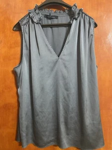 Women’s White House Black Market Gray Satin Ruched Shell Size XL - Picture 1 of 2