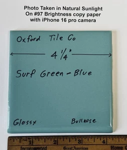 1 pc. Azulejo de cerámica Bullnose brillante Surf Greenest - azul: 4-1/4" de Oxford Co. - Imagen 1 de 11