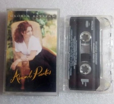 Gloria Estefan Abriendo Puentes 1995 Sony Music  Cassette Tested - Image 1 of 2