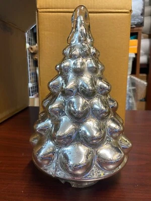 NUEVO Pottery Barn Plateado Vidrio Mercurio Árbol de Navidad Cloche 9” Vacaciones Invierno Foto 1 de 4