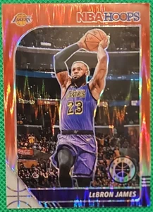 Aros Premium Stock 2019-20 Red Flash Prizm #87 LeBron James Los Angeles Lakers - Imagen 1 de 2