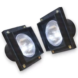 Scheinwerfer Set für Mahindra Traktor 4505 5005 C4505 E-350 575 485 475 mit Birne - Bild 1 von 6