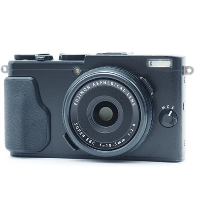 [ USED Excellent+++ ] Fujifilm X70 Digital Camera Black X70-B - Image 1 of 4