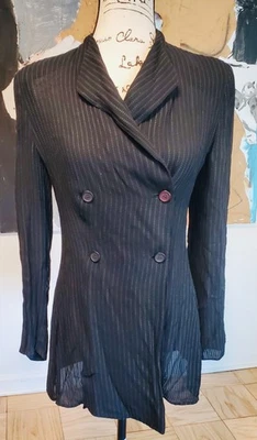 Giorgio Armani Borgonuovo 21 Vintage Women’s Pinstriped soft black suit Italy 40 - Image 1 of 4