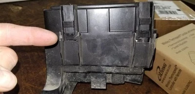 Fuse Box Engine Without Tow Package Fits 07-09 EQUINOX 112502 Foto 1 de 4