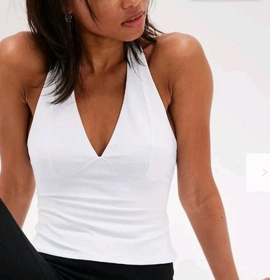 Cami Halter Intimately Free People Branco Tamanho G Ainda Aqui Versátil Simples Macia - Imagem 1 de 4
