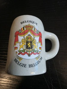 Belgien Keramik Schnapsglas Mini Becher Stein 21/2" hoch Belgique Belgie - Bild 1 von 2