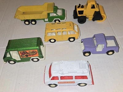 6 Vintage Tootsietoy 1970s Dump Truck Bus Ambulance Steamroller Jeep Van - Image 1 of 4