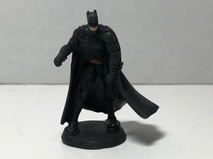 Miniature Batman figurine 1 1/2 - Picture 1 of 4