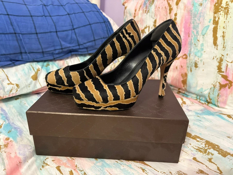 GUCCI Negro Tostado Talla 37 Pelo de Pony Tacones Zapatos Nappa SEXY CEBRA Foto 1 de 4
