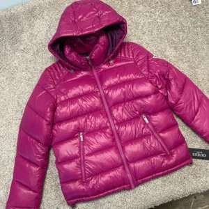 NWT Guess Puffer Jacket Women Size Medium Magenta Pink Hooded Full Zip 22OMP304 - Picture 1 of 9