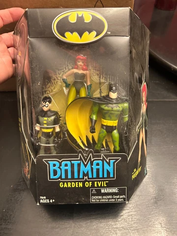 Batman & Robin With Poison Ivy Garden of Evil NEW Hasbro 2002 Action Figure Cover