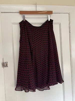 Hobbs Black & Red 100% Silk Large Polka Dot Flared Skirt Lined UK 16 - Image 1 of 4