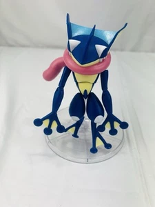 Pokemon Jazwares Select 2021 Articulado Greninja 6” Figura Serie 1 - Imagen 1 de 7