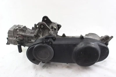 SUZUKI BURGMAN 150 G414 MOTEUR KM 28.619 02 - 06 MOTEUR - Photo 1/4
