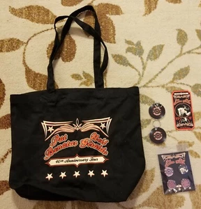 Pat Benatar Neil Giraldo 40th Anniversary VIP Tour Bag, Ticket, Schlüsselanhänger, Pins - Bild 1 von 5