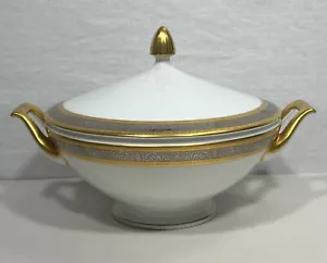 DW PORZELLAN KARLSBADER WERTARBEIT GERMANY GOLD COVERED LIDDED SERVING DISH HTF - Picture 1 of 12