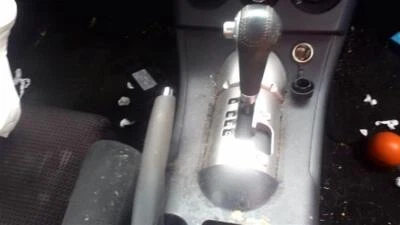 Conjunto de palanca de cambios de transmisión automática usado se adapta a: Mitsubishi Eclipse 2012 Foto 1 de 4