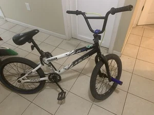 Kent BMX Bike - Picture 1 of 7