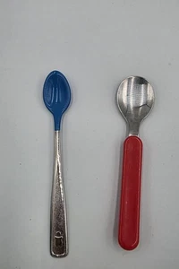 2 Vtg First Years Baby Spoons Silicone Melamine Steel Red & Blue Flatware - Picture 1 of 3