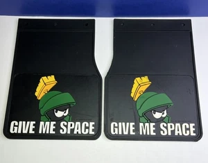Vintage PlastiColor Marvin the Martian Splash Guards Mud Flaps 1995 Set Of 2 - Picture 1 of 11