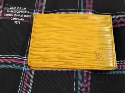 路易威登 Epi Porte 2 Cartes 垂直皮革通行证卡盒钱包黄色 — 第 1/3 张图片