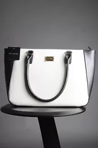Bolso de Mano St John Tejido Cuero Grano Superior Estilo Metro Blanco/Negro Nuevo con Etiquetas Precio de Venta sugerido por el fabricante $990 - Imagen 1 de 5