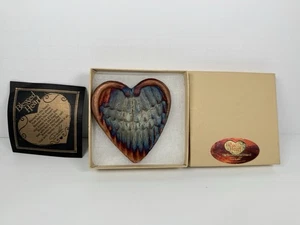 Pisapapeles Blessed Heart genuino Raku formado a mano por el artista Jeremy Diller - Imagen 1 de 4