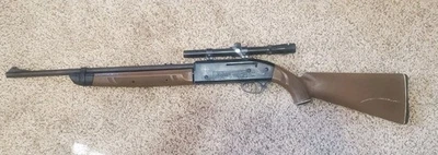 Pistola clásica Crosman 2100 Pump BB con mira Tasco 4X15 Foto 1 de 4