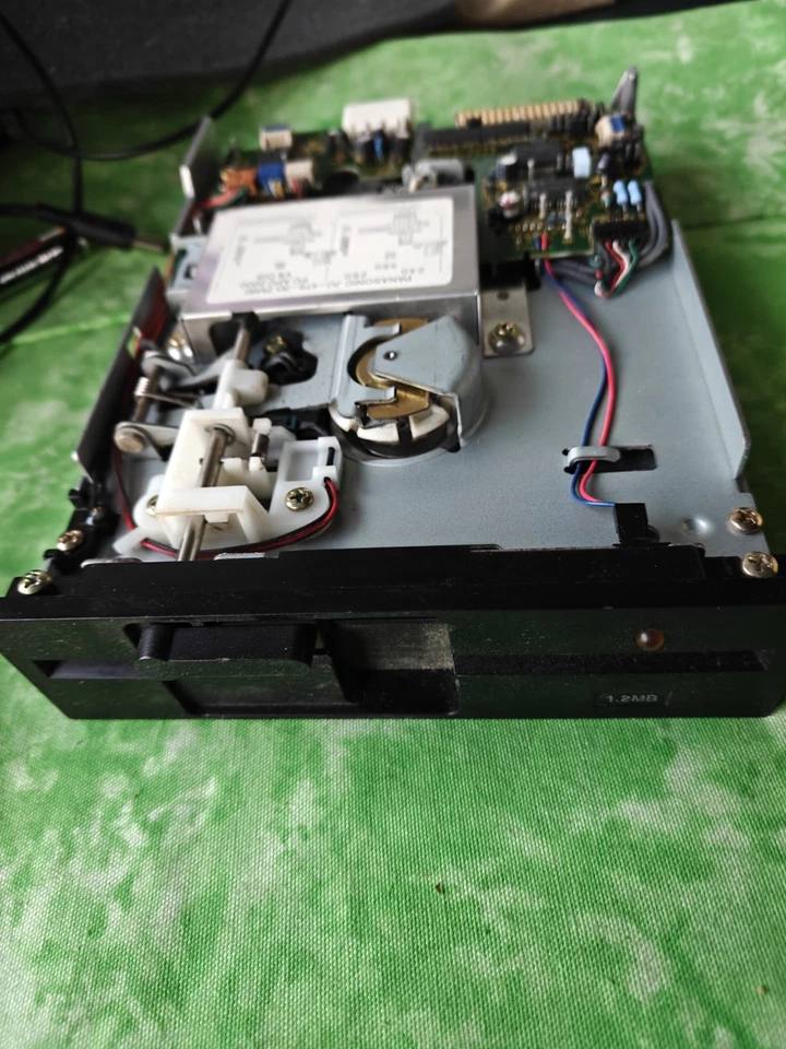 Unidad de disquete Panasonic JU-475-3 5,25" 1,2 MB de colección sin probar como está Foto 1 de 3