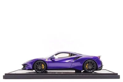 BBR Models 1:18 Ferrari 488 Pista in Viola Al Humaid / Carbon Base (#004/148) - Image 1 of 4