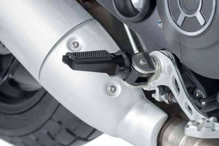 PUIG 2015-2016 GSX-S750 SE ADAPTA A ESTRIBERAS SUZUKI SPORT NEGRO 7318N Foto 1 de 1