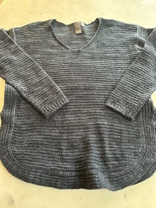 Quinn Blue Gray Sweater Size Small - Picture 1 of 3