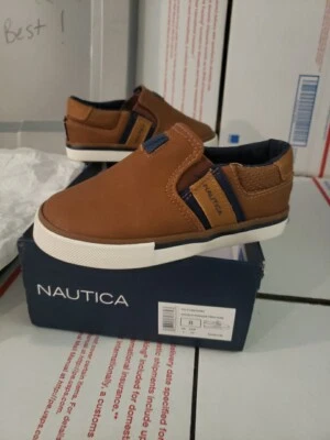Zapato informal Nautica para niños pequeños talla 8 Ori-t bronceado/marfil, nuevo en caja, vestido de barco #00s Foto 1 de 4