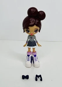 Kuu Kuu Harajuku Mini Fashion Scuola Ragazza Bambola Musica Mattel 2016 2 Charms - Foto 1 di 5