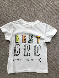BABY BOY WEISSES T-SHIRT ALTER 2-3 JAHRE - Bild 1 von 3